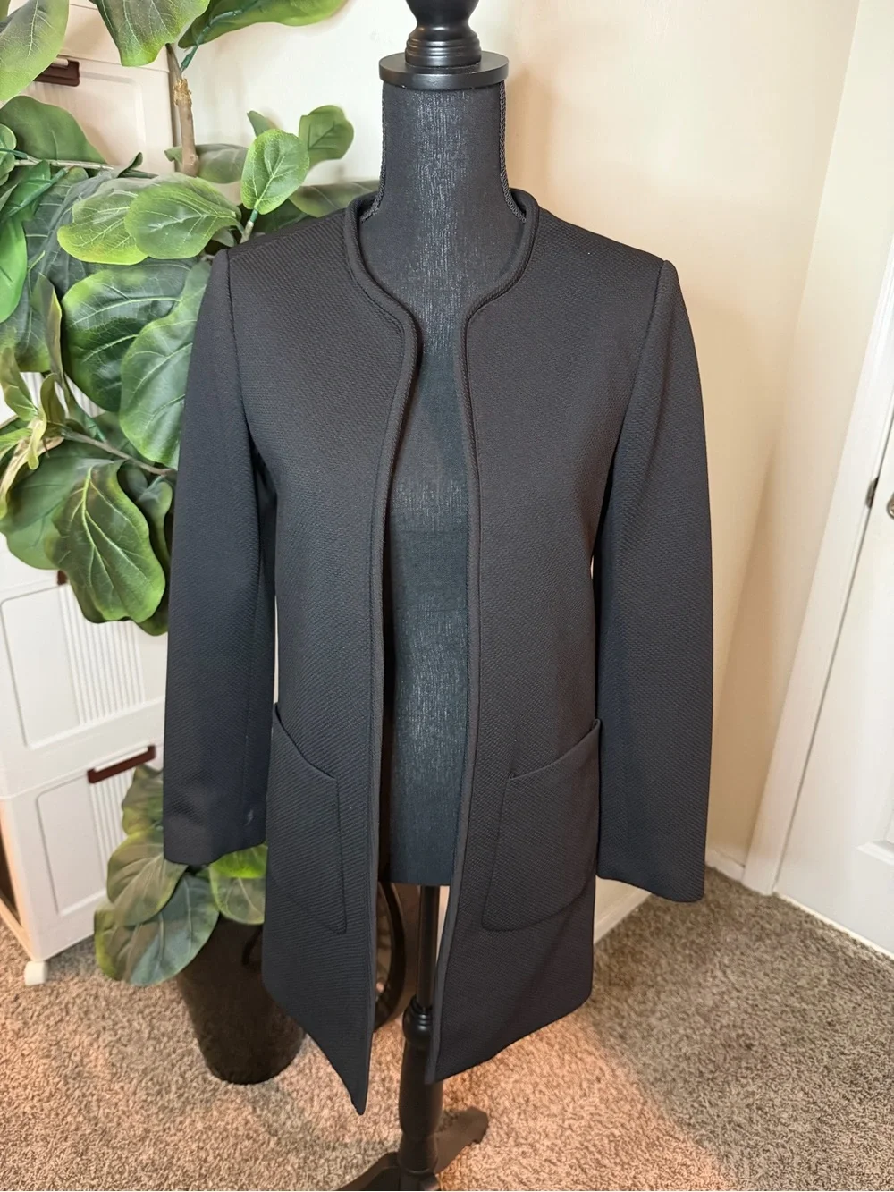 Black Open-Front Long Collarless Coat - Women